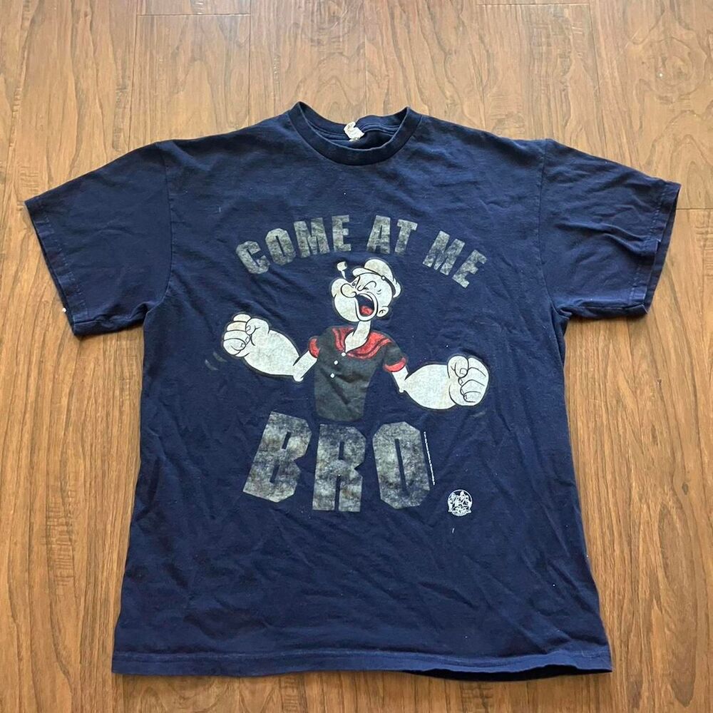American-vintage Men's Navy and Blue T-shirt